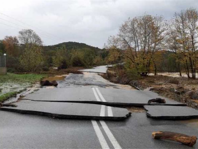 Χαλκιδική: Πλημμύρισε η Ολυμπιάδα (βίντεο)