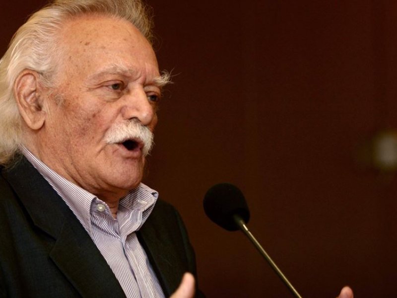 Έφυγε από τη ζωή ο Μανώλης Γλέζος