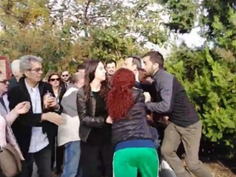 Χωρίς στεφάνι ο ΣΥΡΙΖΑ στο ΑΠΘ (Βίντεο)