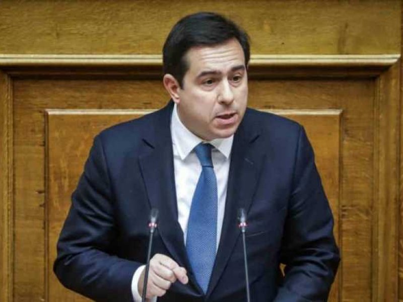 Εντός της εβδομάδας η ΚΥΑ για τις αποζημιώσεις των κατοίκων στη Μόρια, ανακοίνωσε ο Μηταράκης