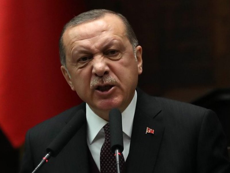 Ερντογάν για Μητσοτάκη: Ανοησία που κάλεσε τον Χαφτάρ - Η Κρήτη και τα νησιά δεν έχουν υφαλοκρηπίδα