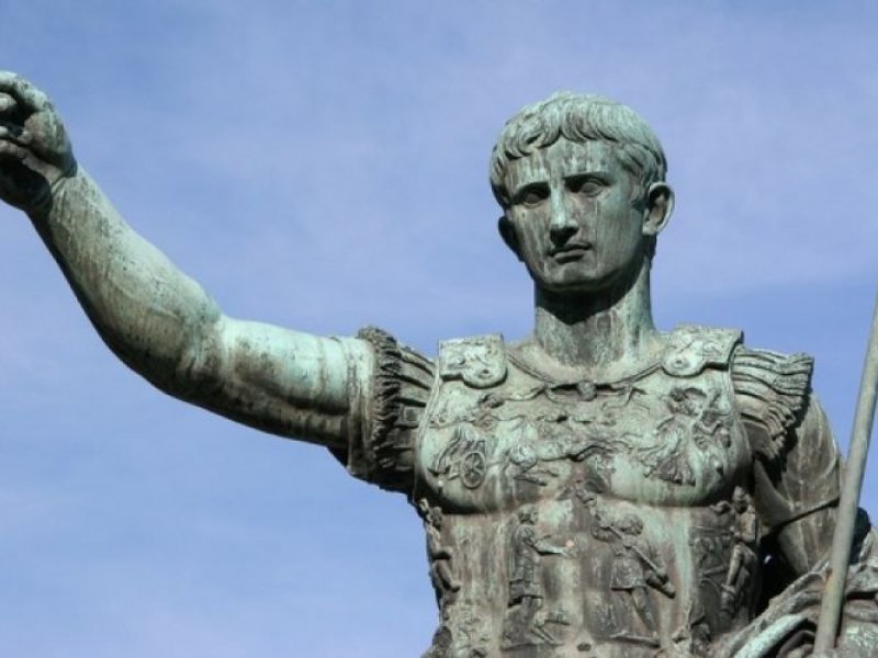 Κάλλιο πρώτος στο χωριό, παρά δεύτερος στην πόλη (γιατί το λέμε; τι σημαίνει;)