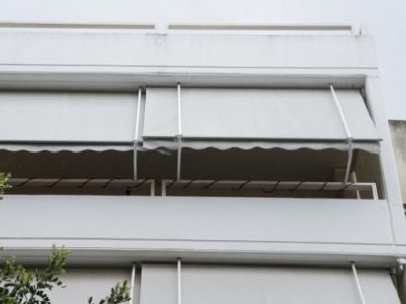Πεύκη: Μάνα πέταξε την 5χρονη κόρη της από το μπαλκόνι και αυτοκτόνησε