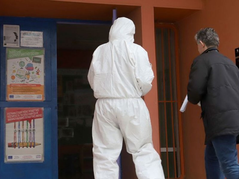 Κλειστά 28 σχολεία την Τρίτη λόγω κορονοϊού
