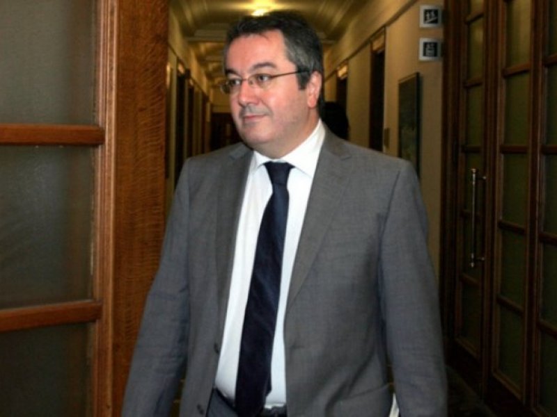 Μόσιαλος για καρναβαλιστές: «Μέγιστη ανευθυνότητα και γαϊδουριά»