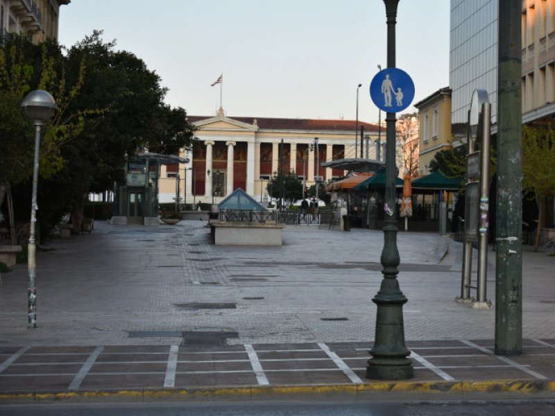 Η γεωγραφική κατανομή των κρουσμάτων: 252 στην Αττική, 94 στη Θεσσαλονίκη