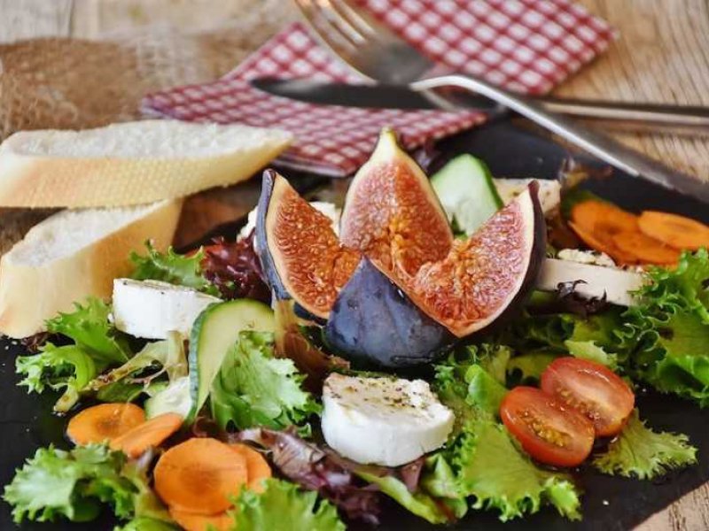 Ποια τρόφιμα συστήνει για την καραντίνα ο Σωτήρης Τσιόδρας
