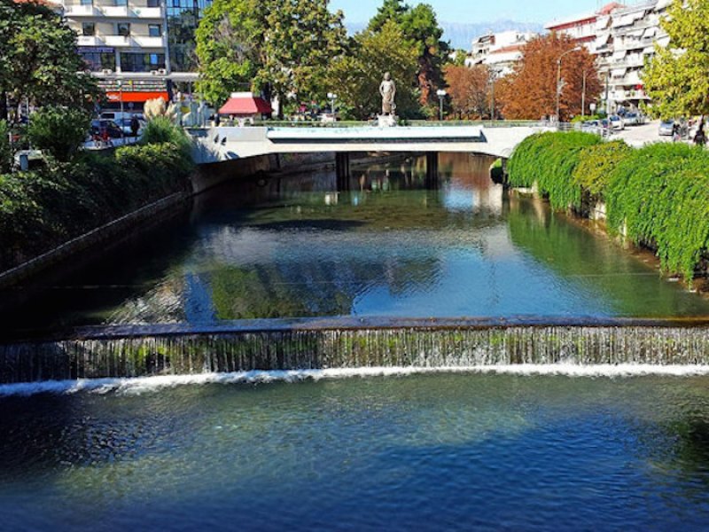 Τρίκαλα: O άντρας ο σωστός δέρνει τη σύζυγό του όταν αυτή κοιμάται!