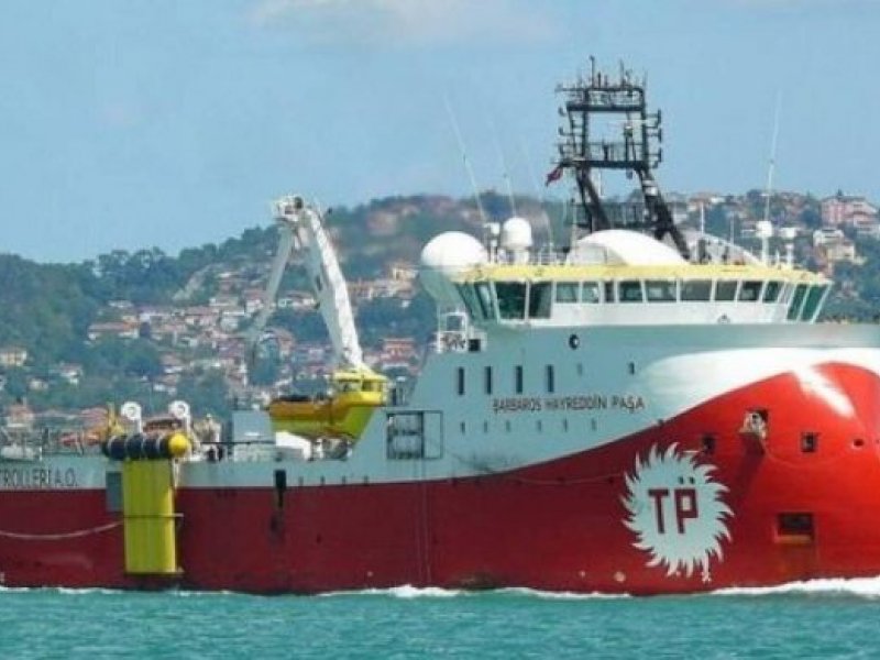 Παραμένει στην Αμμόχωστο το Barbaros – Συναγερμός στην Κύπρο
