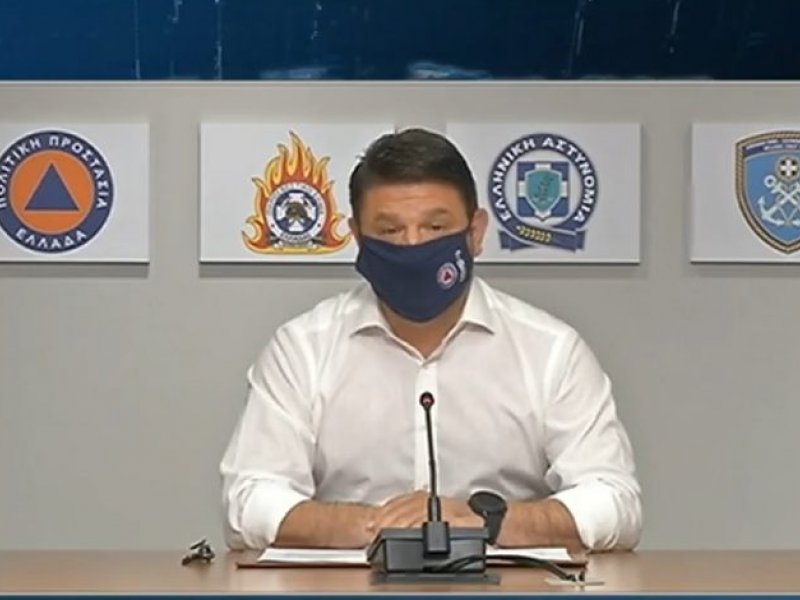 Ν. Χαρδαλιάς: Υποχρεωτική η μάσκα σε όλους τους κλειστούς χώρους