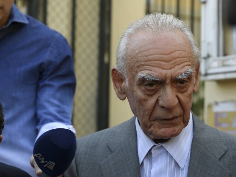 Σε κρίσιμη κατάσταση στο Σισμανόγλειο ο Άκης Τσοχατζόπουλος