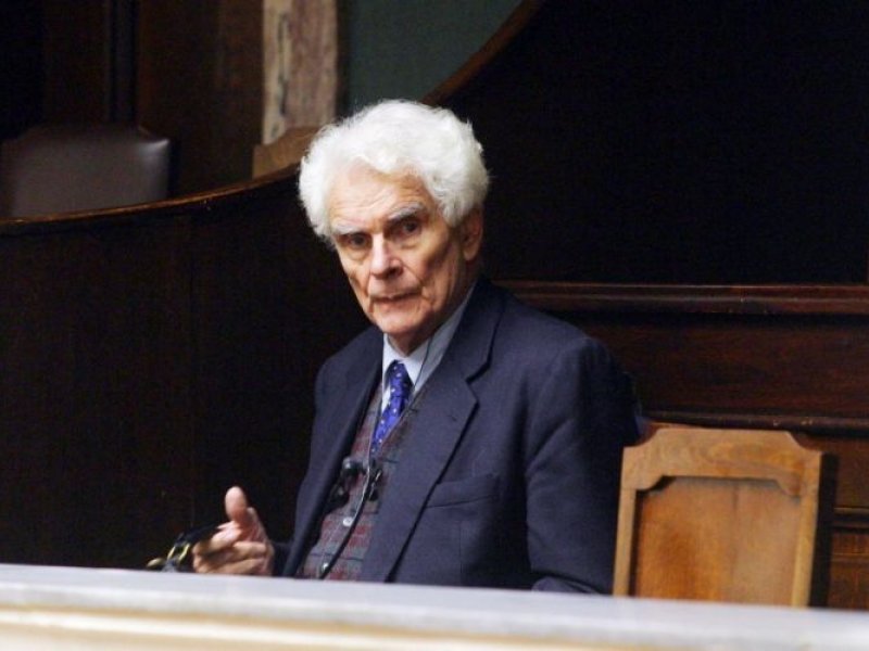 Έφυγε από τη ζωή ο αδερφός του αείμνηστου Ανδρέα Παπανδρέου