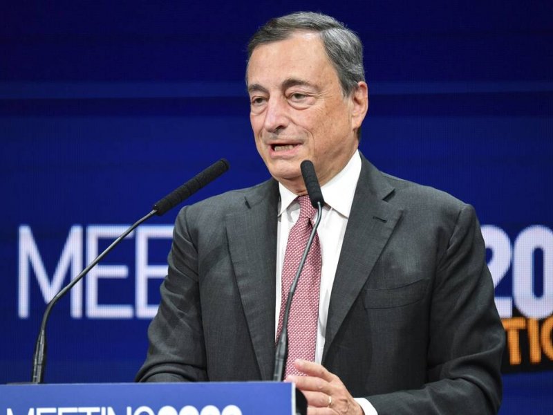Ντράγκι: Οι νέοι θα πρέπει να πληρώσουν τα χρέη που δημιουργήθηκαν από την πανδημία