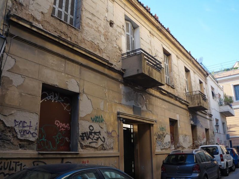 Η τραγική κατάσταση της οικίας του Κωστή Παλαμά και τα σημερινά καλά νέα (βίντεο)