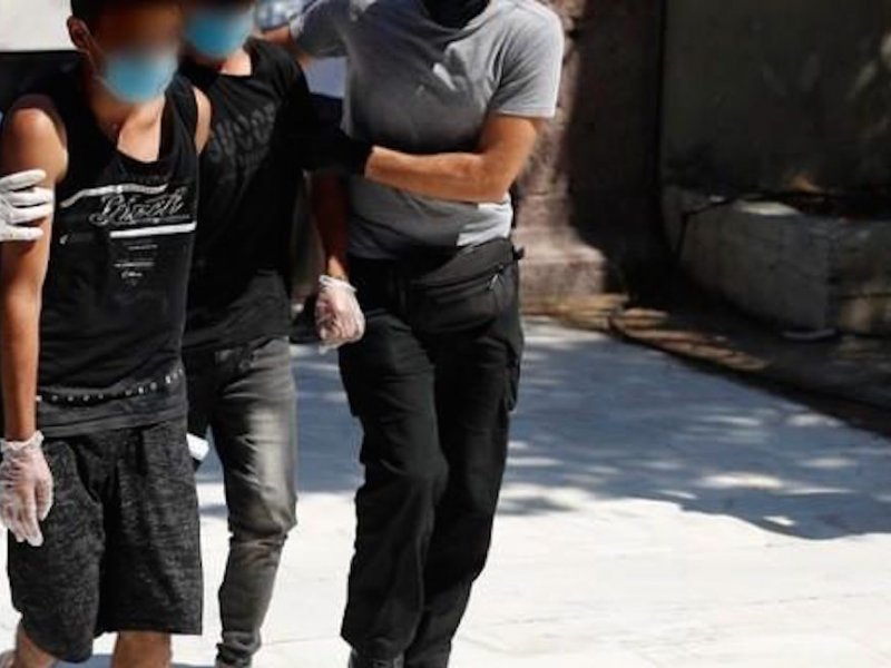 Προφυλακίστηκαν οι έξι Αφγανοί για τον εμπρησμό στη Μόρια