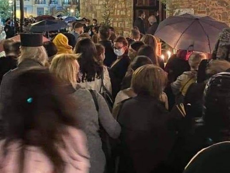 Θεσσαλονίκη: Ουρές πιστών στον Άγιο Δημήτριο - Βοήθειά μας