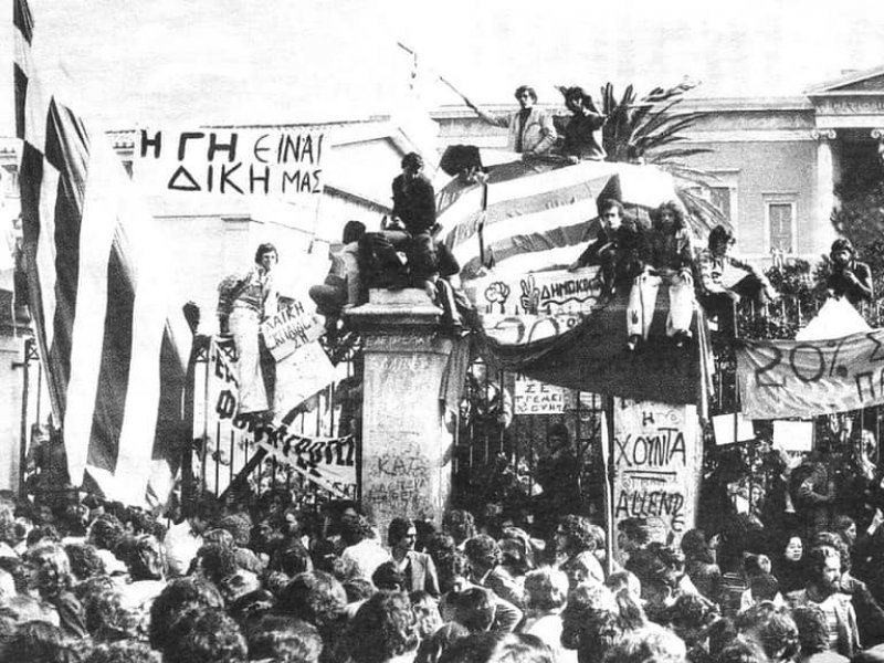 Ζωή Κωνσταντοπούλου: Το Πολυτεχνείο δεν ανήκει στα κόμματα!