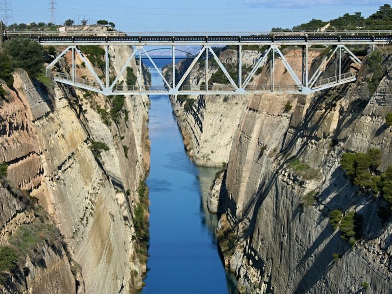 Αποκαταστάθηκε το πρόβλημα στον Ισθμό της Κορίνθου