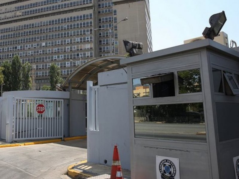 Υπάλληλος της ΕΥΠ κατήγγειλε στον εισαγγελέα μεγαλοστέλεχος της Υπηρεσίας για σεξουαλική παρενόχληση