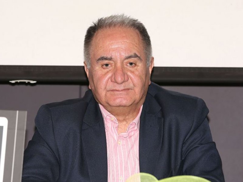 Σήμερα η κηδεία του Θεόδωρου Κατσανέβα - Τι ζήτησε η οικογένεια
