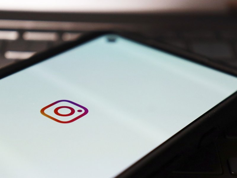 Instagram: Στο private από προεπιλογή όλοι οι λογαριασμοί των κάτω των 16
