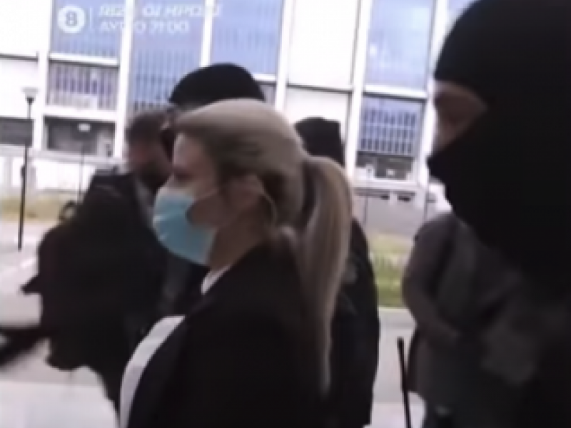 Επίθεση με βιτριόλι: Κάθειρξη 15 ετών στην Έφη Κακαράντζουλα για την απόπειρα ανθρωποκτονίας - Κανένα ελαφρυντικό