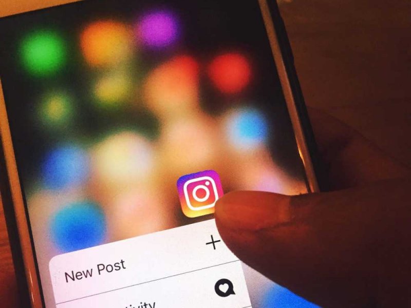 «Έπεσαν» Facebook, Instagram και WhatsApp - Προβλήματα σε εκατομμύρια χρήστες παγκοσμίως