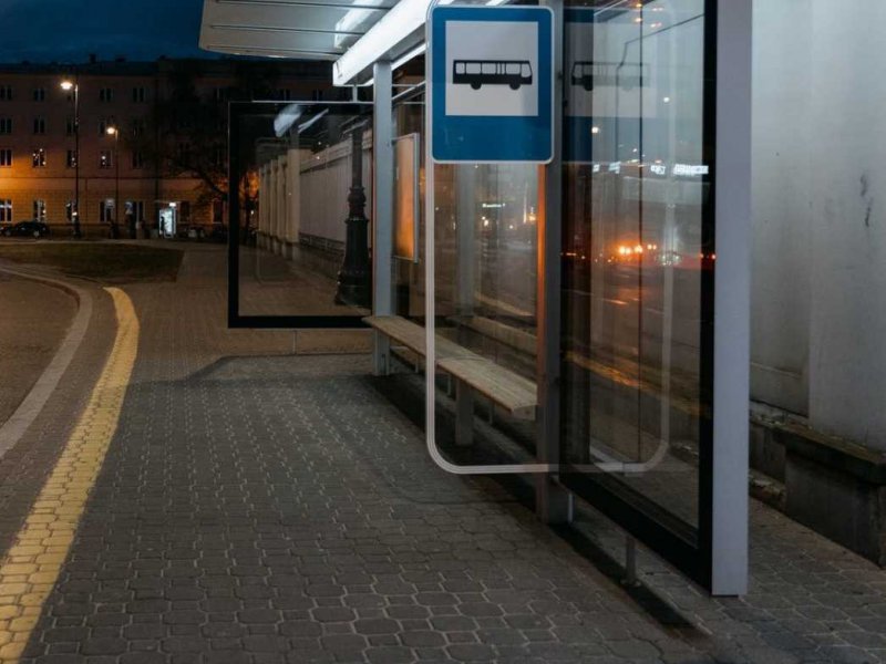 Νέα μέτρα: Kυλιόμενο ωράριο εργασίας σε δημόσιο και ιδιωτικό τομέα