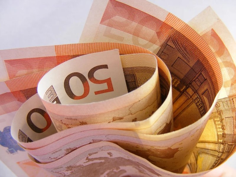 Δώρο Χριστουγέννων 2021: Αναλυτικά ο υπολογισμός του - Ποιοι το δικαιούνται