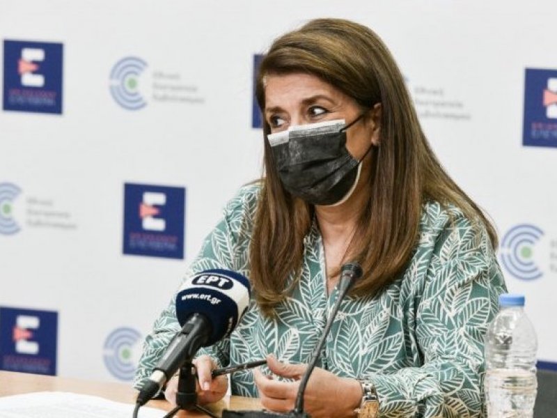 H Live η ενημέρωση για την πανδημία από το υπουργείο Υγείας