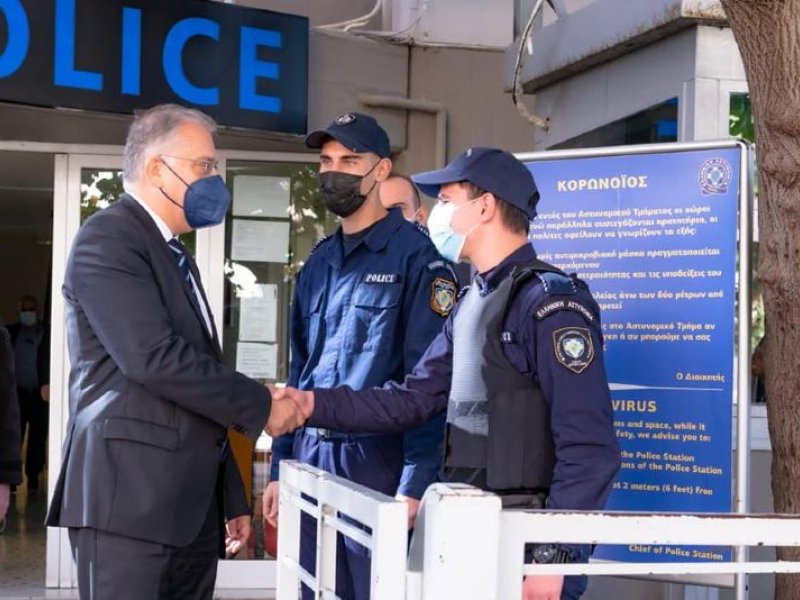 Κακοκαιρία «Ελπίς»: Σε ετοιμότητα η ΕΛ.ΑΣ - Σύσκεψη στο υπουργείο Προστασίας του Πολίτη