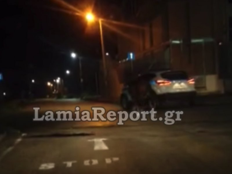 Λαμία: Κυνηγητό με αλογάκι στους δρόμους της πόλης - Προκάλεσε μποτιλιάρισμα (βίντεο)