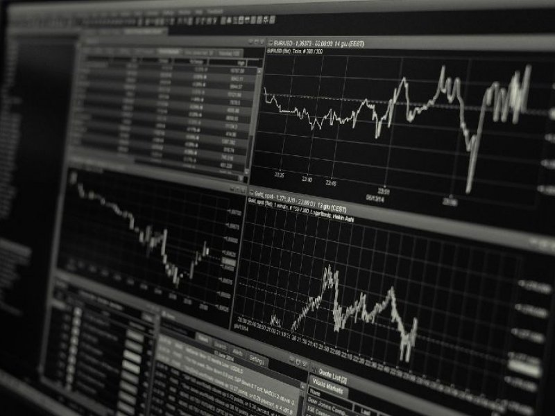 Άνοιξαν τα ασιατικά χρηματιστήρια - καταρρέει το Ρούβλι