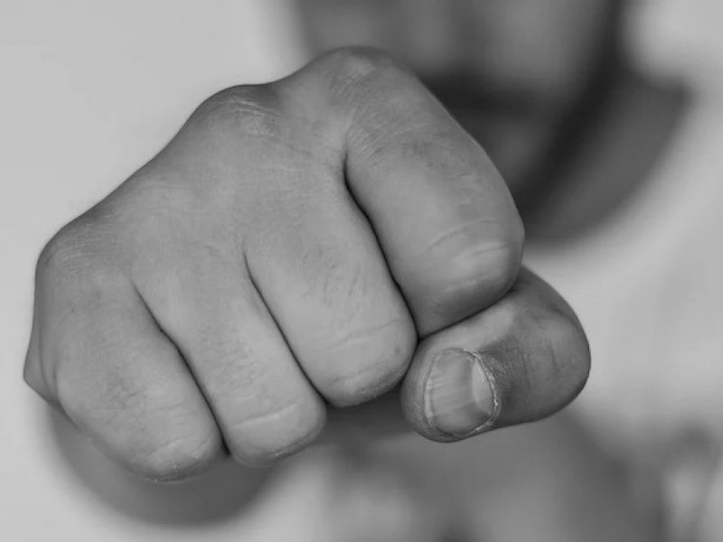 Ηράκλειο: Ξυλοκόπησε την πρώην σύντροφό του μπροστά στο 6 μηνών παιδί της