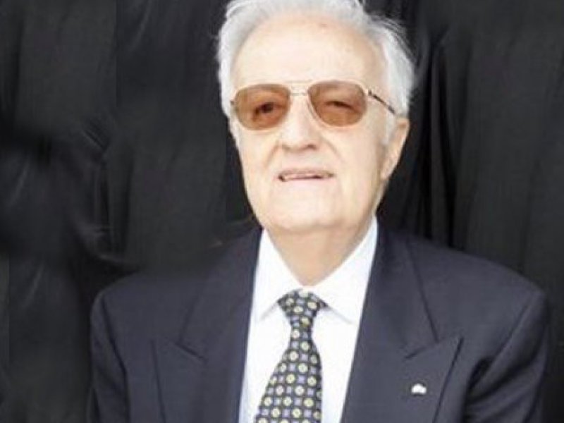 Τριήμερο πένθος για τον θάνατο Χρήστου Σαρτζετάκη - Με τιμές αρχηγού κράτους η κηδεία