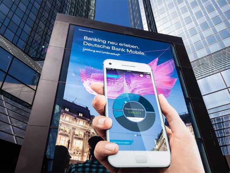 Η Deutche Bank αναγκάστηκε να αποσυρθεί από τη Ρωσία - «Στροφή 180 μοιρών» μετά την παγκόσμια κατακραυγή!