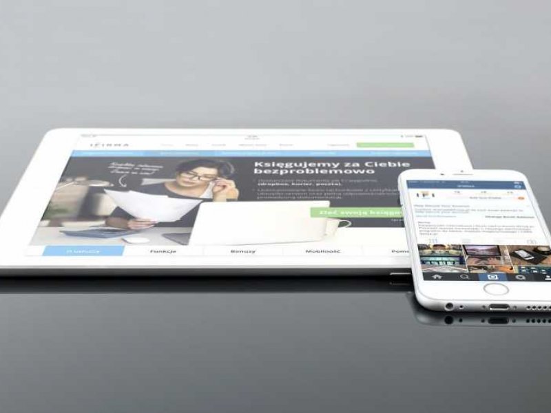 iPhone και iPad με μηνιαία συνδρομή;