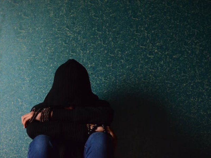 Οι Ευρωπαίοι αντιμετωπίζουν σοβαρότερα θέματα ψυχικής υγείας και μετά την άρση των περιοριστικών μέτρων για την COVID