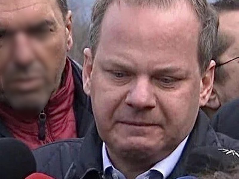Τραγωδία στα Τέμπη: Παραιτήθηκε ο υπουργός μεταφορών Κ. Καραμανλής
