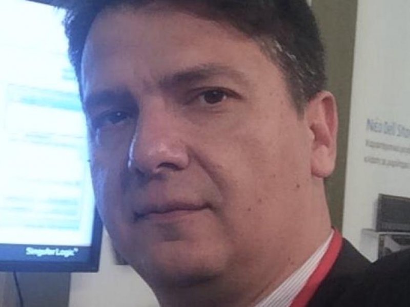 Έφυγε από τη ζωή στα 49 του χρόνια ο καθηγητής ρομποτικής Περικλής Κόνιαρης 