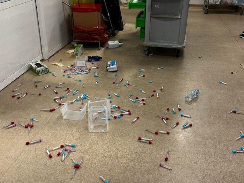 Αγρίνιο: Γυαλιά καρφιά τα έκανε 30χρονος ασθενής στα Επείγοντα του νοσοκομείου