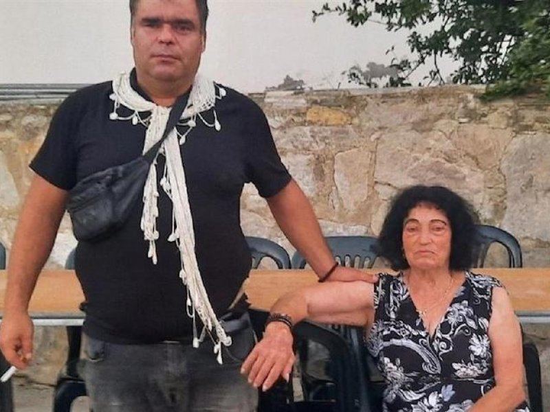 Κρήτη:  Ο Έρως χρόνια δεν κοιτά... Η 82χρονη Παρασκιώ αρραβωνιάστηκε τον 41χρονο Κωστή