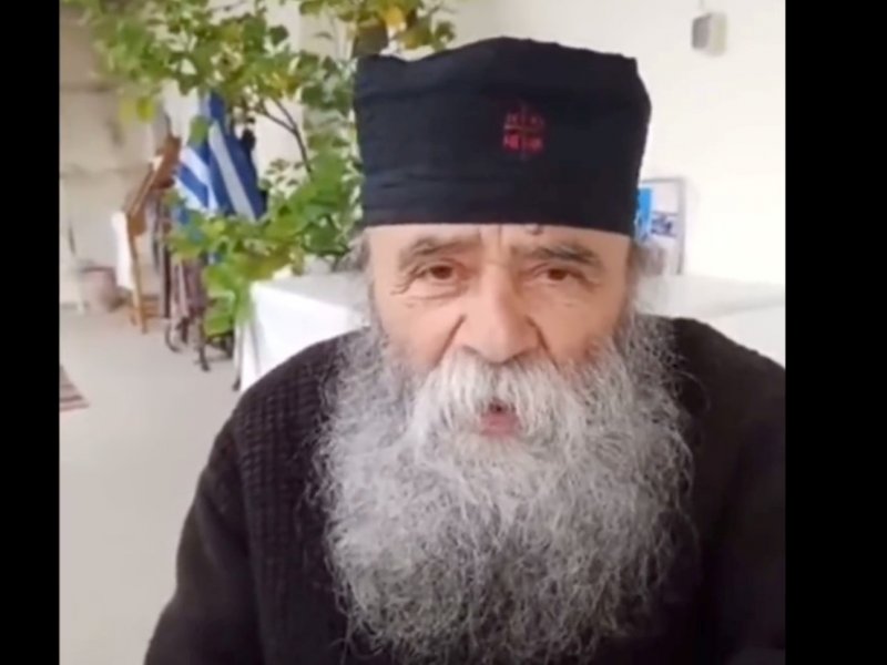 Αμβλώσεις: Εμετικές δηλώσεις από ιερέα – «Καλύτερα να γεννήσουν το παιδί και μετά να το σκοτώσουν»